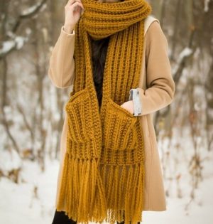 Chunky Scarf with Knit Pattern houz