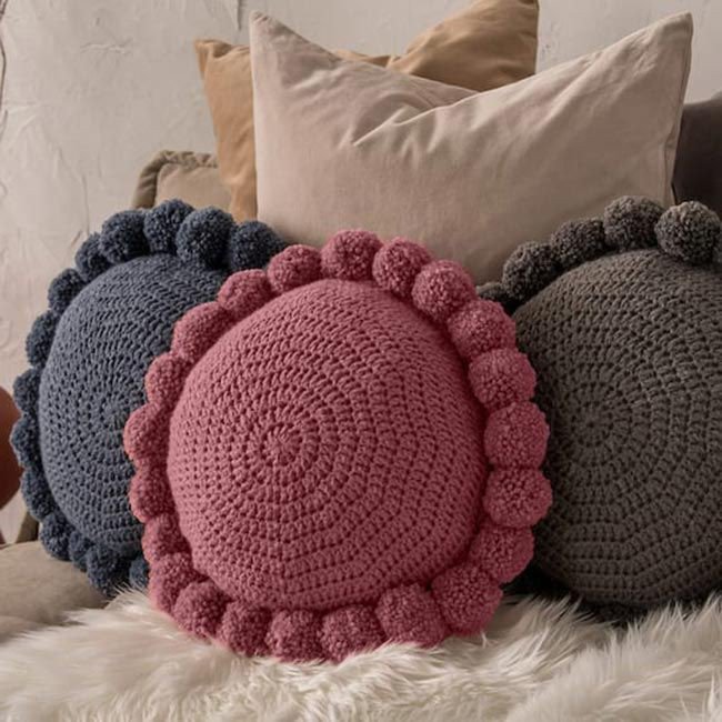 Round Pompoms Pillow - Image 6