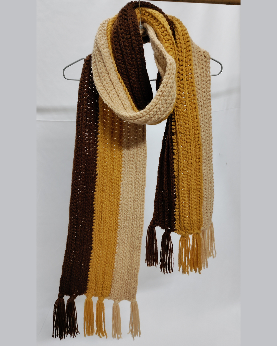 Stripes-scarf-with-Knit-Pattern-houz