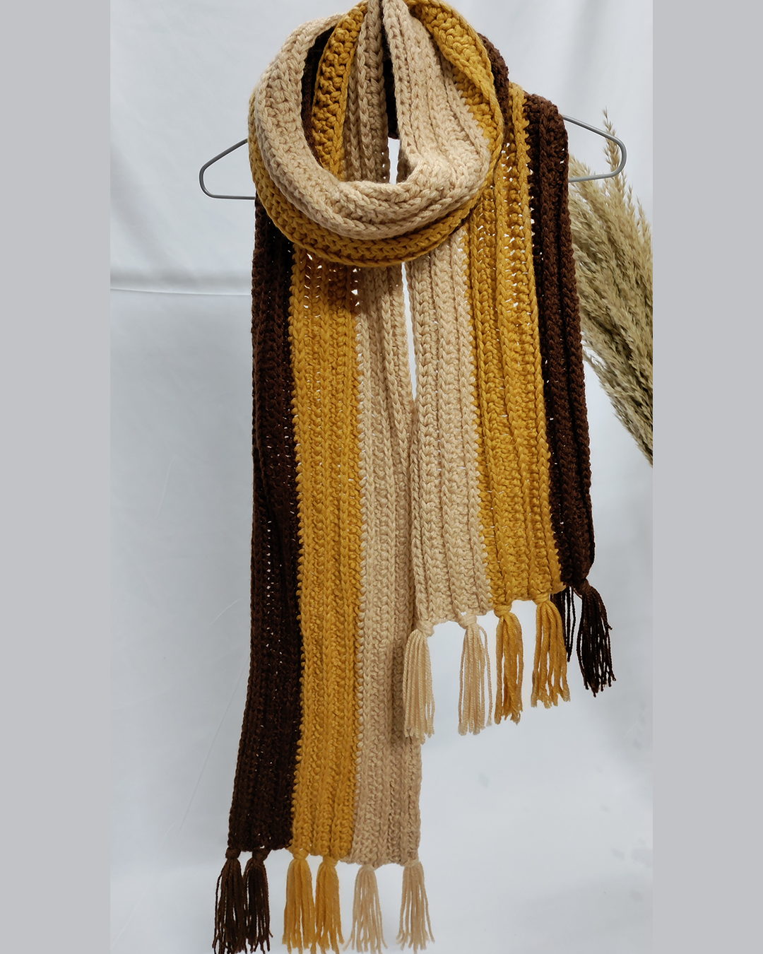 Stripes-scarf-with-Knit-Pattern-houz